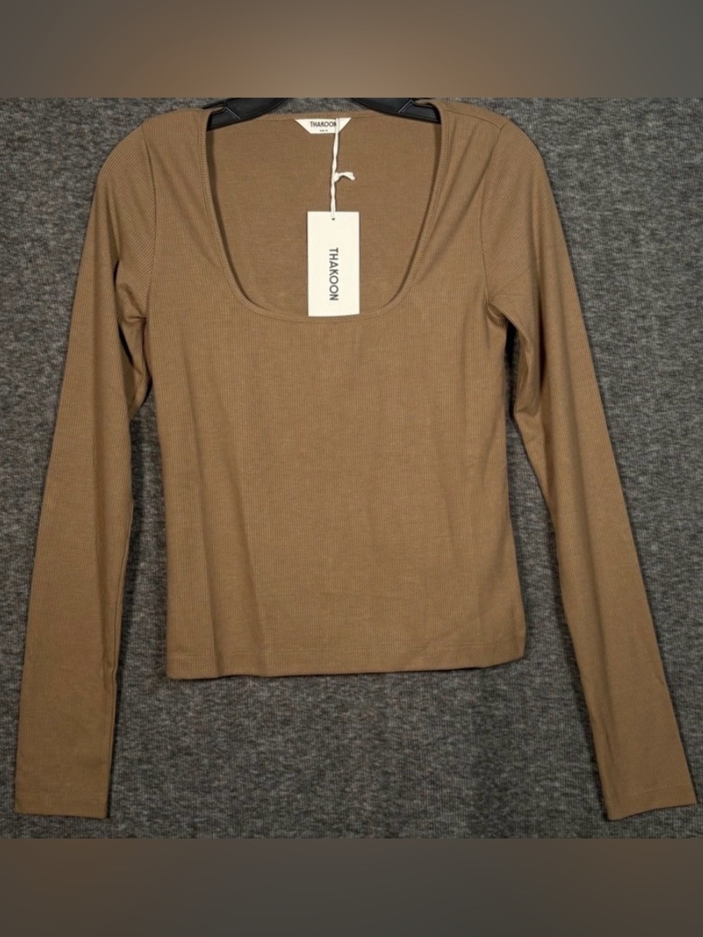 NwT  THAKOON Ribbed Square Neck Top - Size Medium
Color: Mink NEW